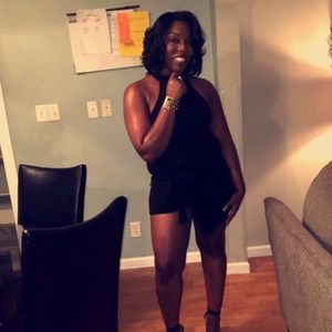 Size Large Shorts Jumper/Romper